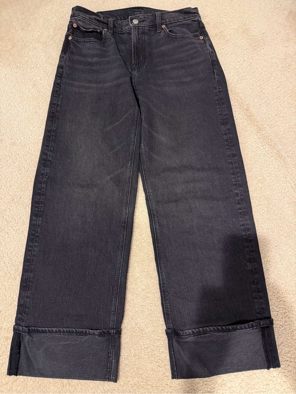 American Eagle Outfitters Black Wide-Leg Cuffed Jeans
